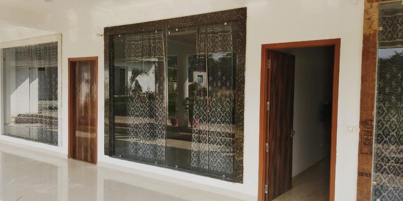 Hotel Radha Rani Mahal Khajurāho Exterior foto